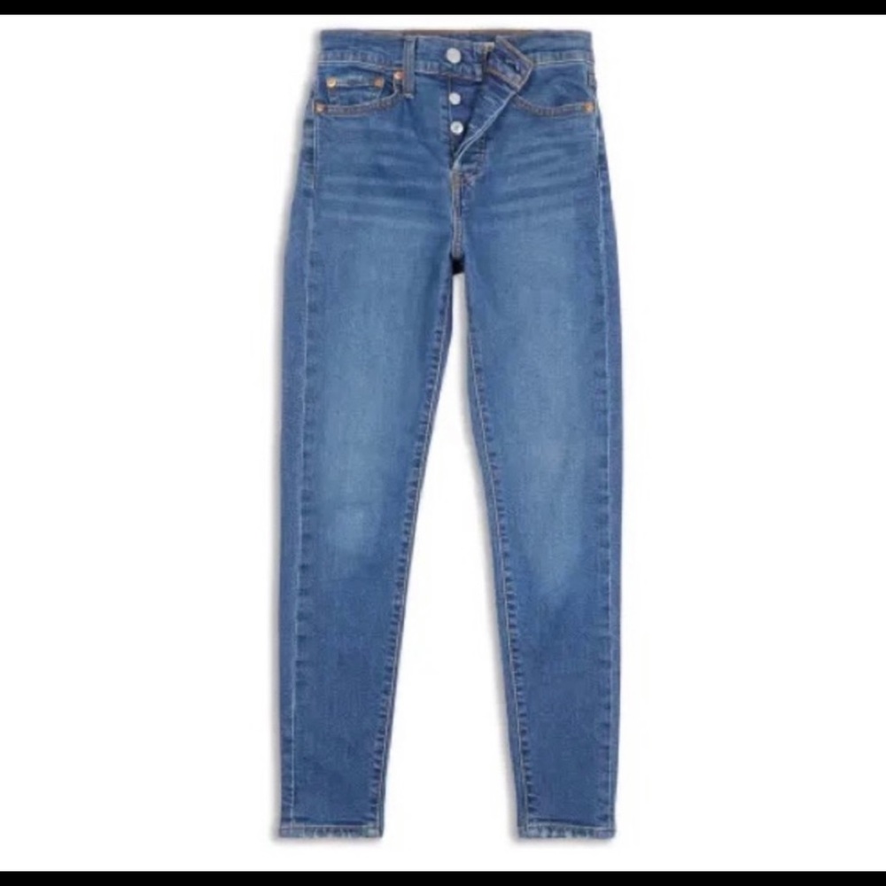 Levi’s Wedgie Jeans